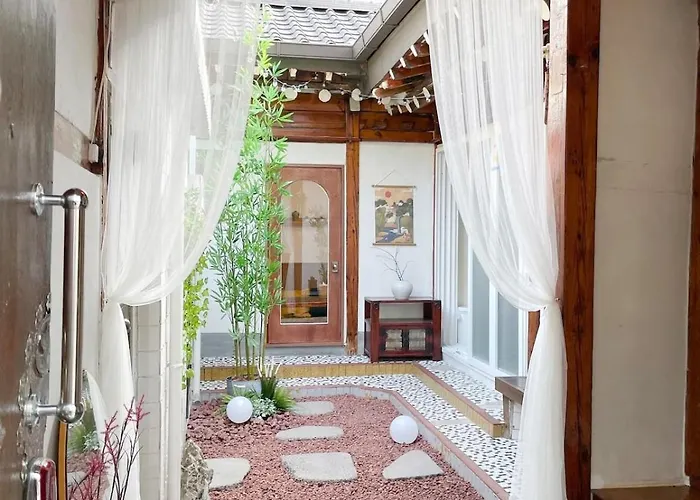 Hanok Private House With Frond Yard